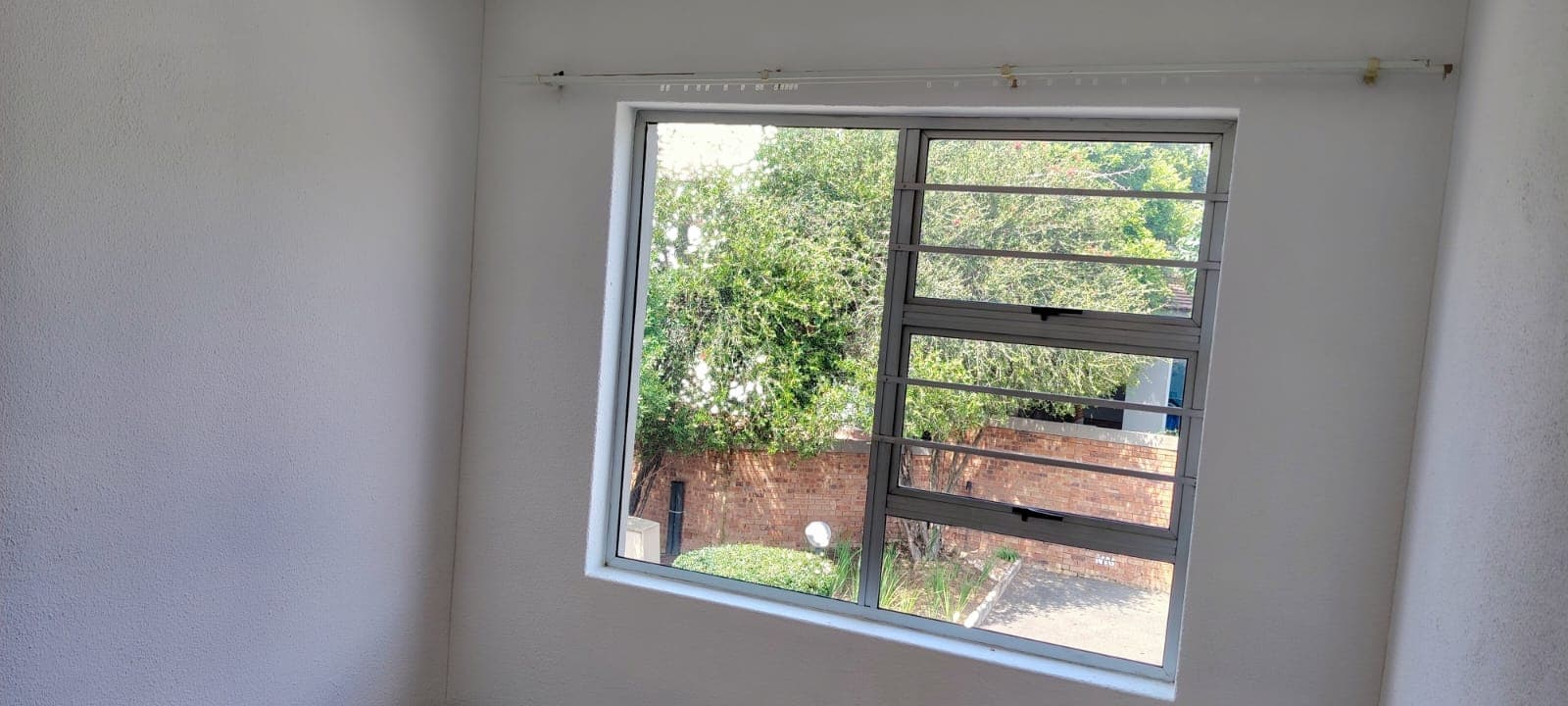 3 Bedroom Townhouse For Sale in Randburg Central, Randburg — image 13
