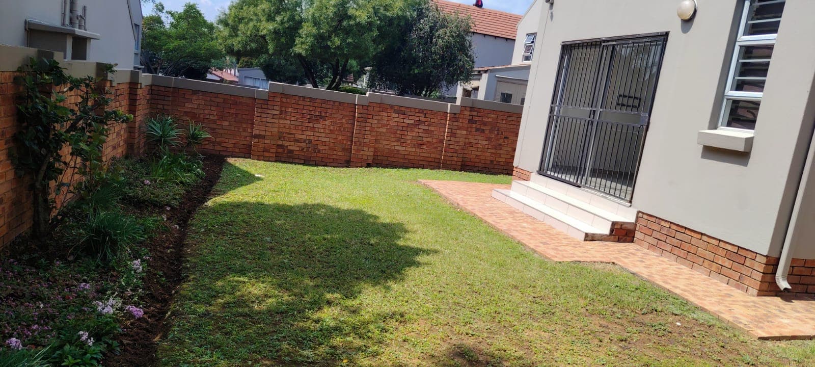 3 Bedroom Townhouse For Sale in Randburg Central, Randburg — image 23