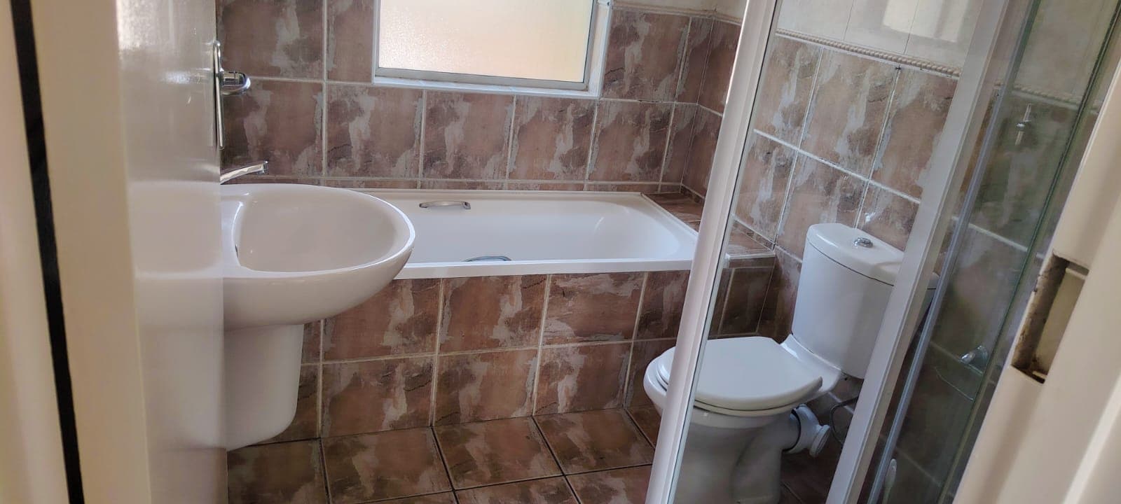 3 Bedroom Townhouse For Sale in Randburg Central, Randburg — image 9