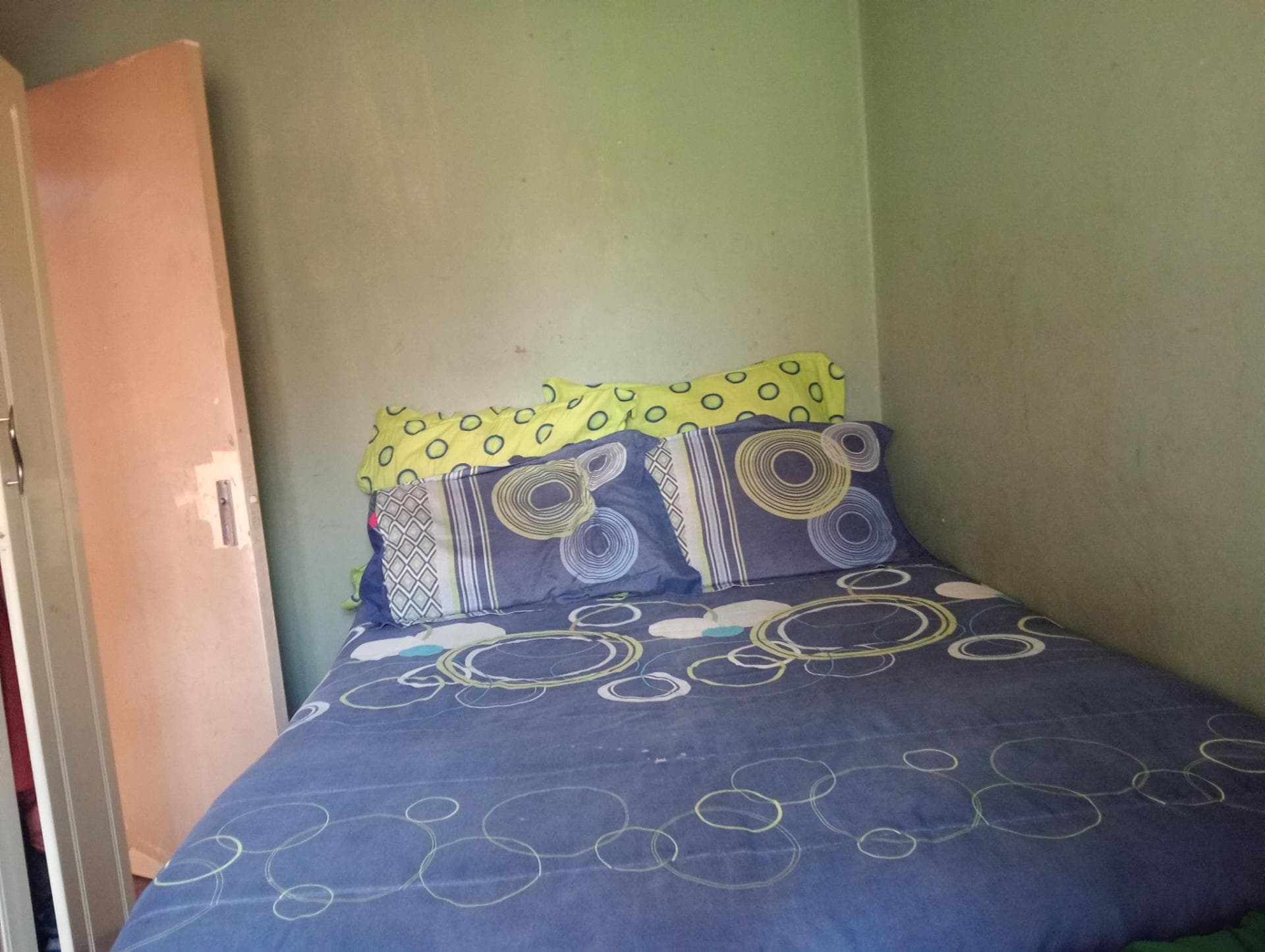 2 Bedroom Apartment / Flat For Sale in Protea Glen, Soweto — image 7