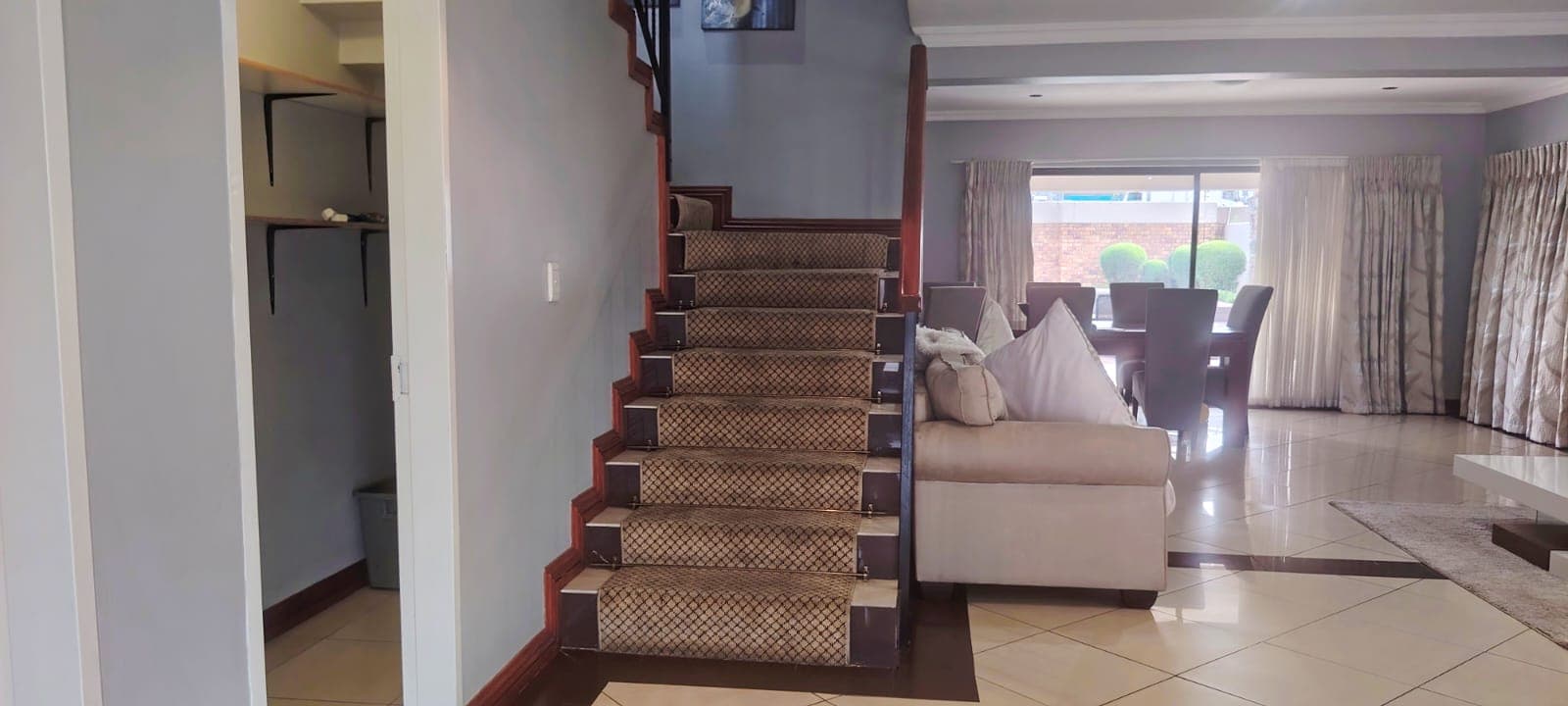 4 Bedroom House For Sale in Willowbrook, Roodepoort — image 11