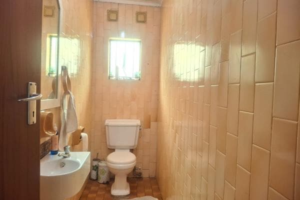 7 Bedroom House For Sale in Diepkloof, Diepkloof — image 27