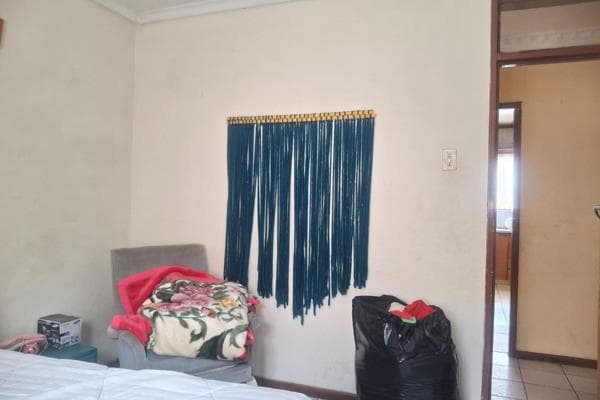 7 Bedroom House For Sale in Diepkloof, Diepkloof — image 30