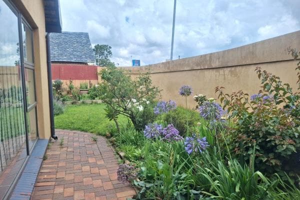 7 Bedroom House For Sale in Diepkloof, Diepkloof — image 4
