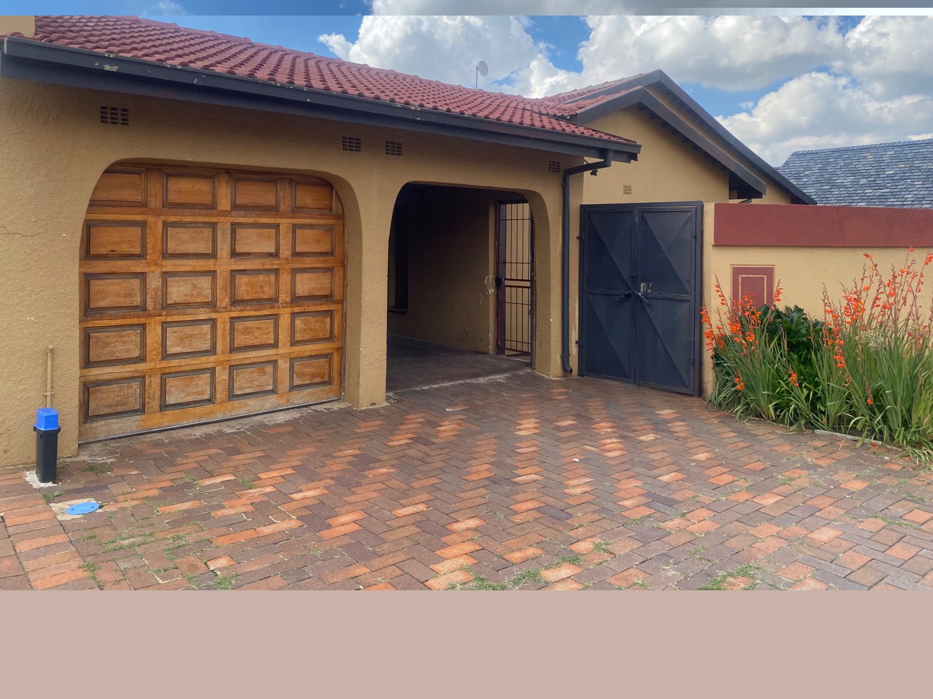 7 Bedroom House For Sale in Diepkloof, Diepkloof — image 40