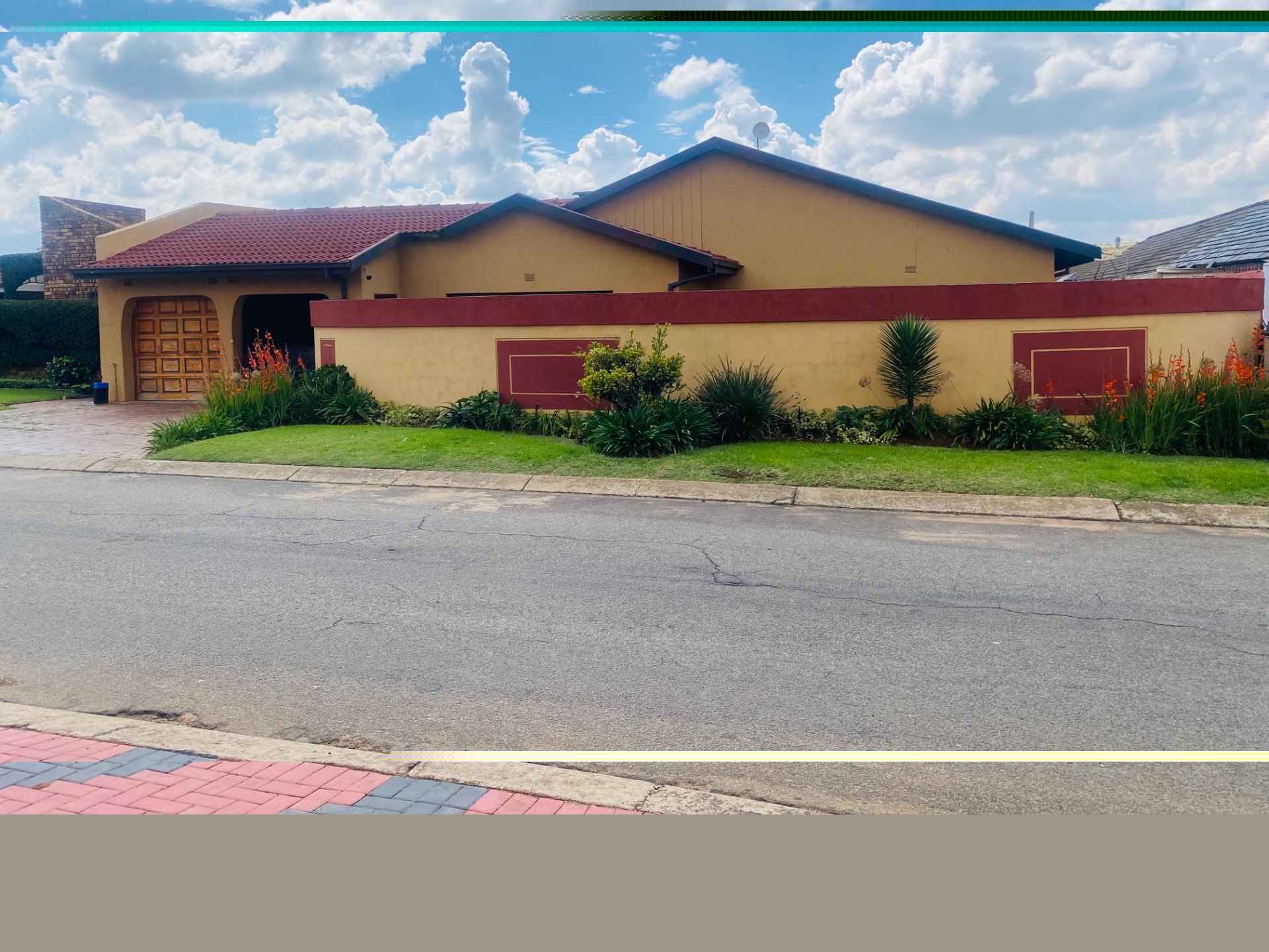 7 Bedroom House For Sale in Diepkloof, Diepkloof — image 41