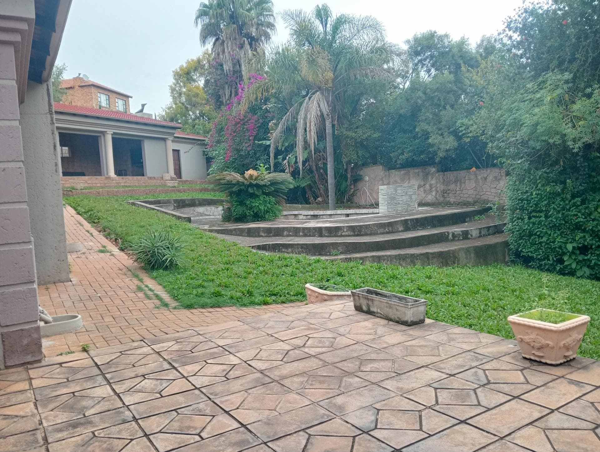 5 Bedroom House For Sale in Rangeview Ext 4, Krugersdorp — image 32