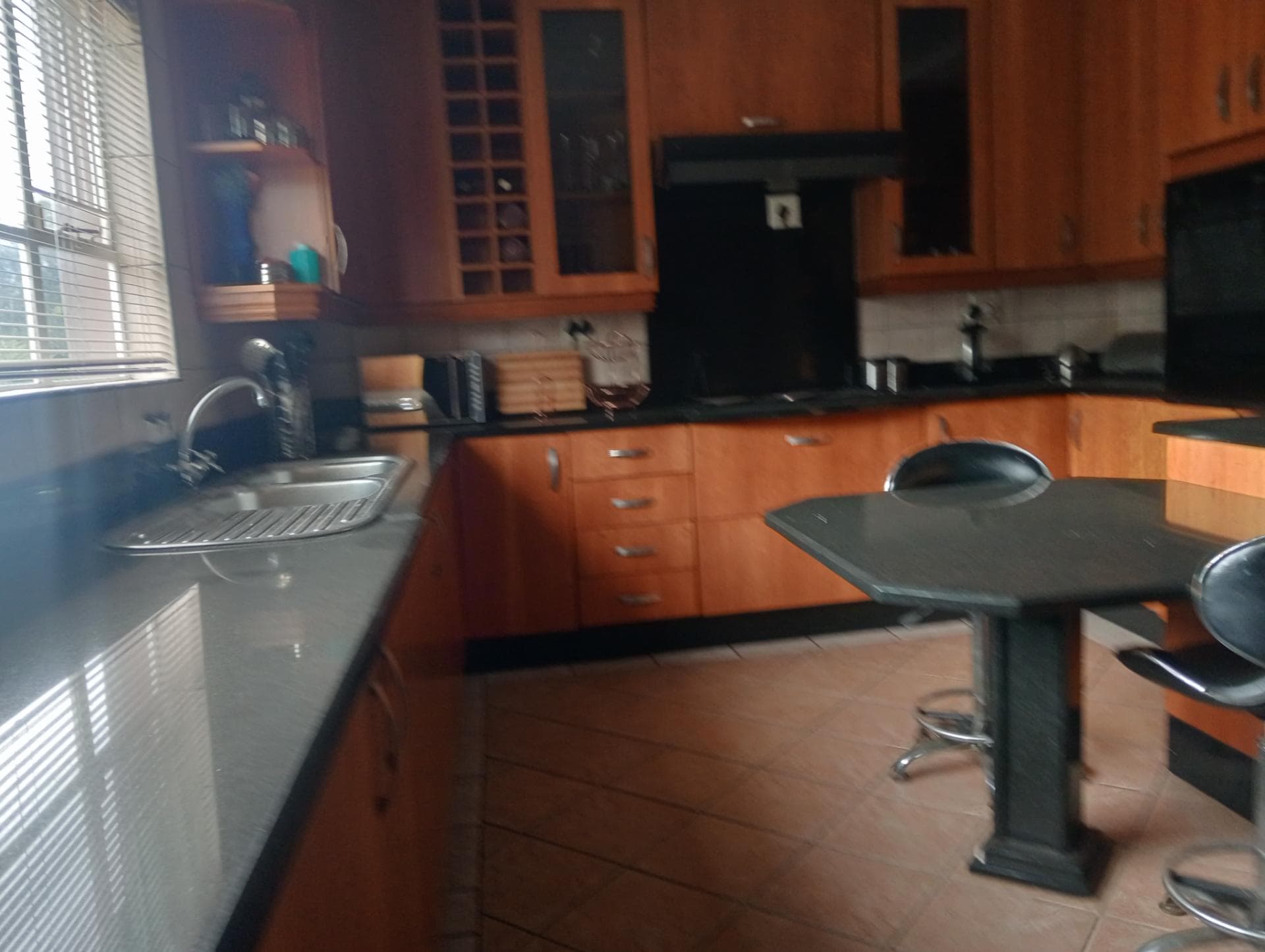 5 Bedroom House For Sale in Rangeview Ext 4, Krugersdorp — image 9