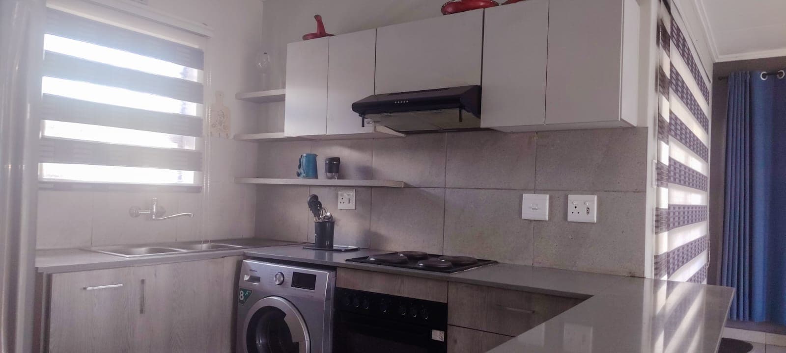 4 Bedroom House For Sale in Mindalore, Krugersdorp — image 10