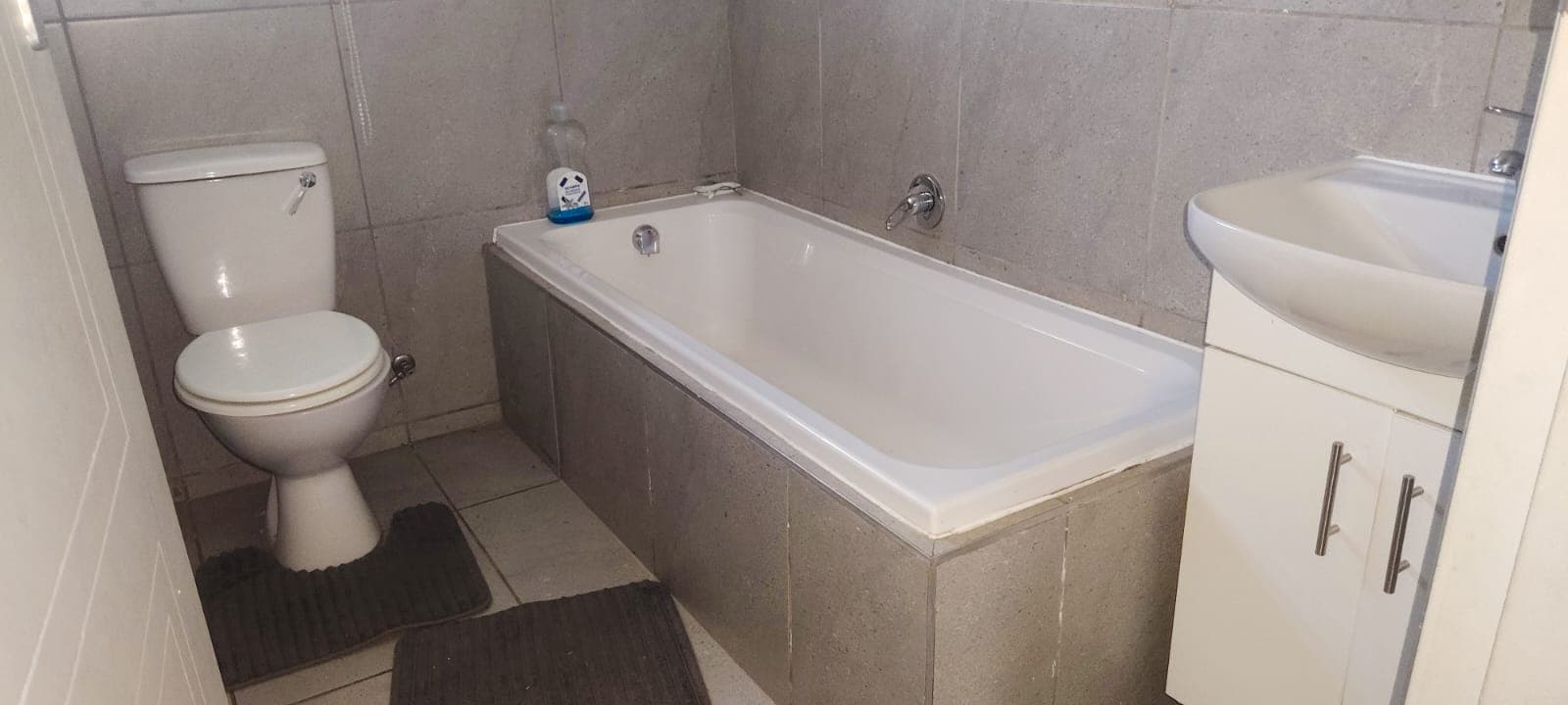 4 Bedroom House For Sale in Mindalore, Krugersdorp — image 19