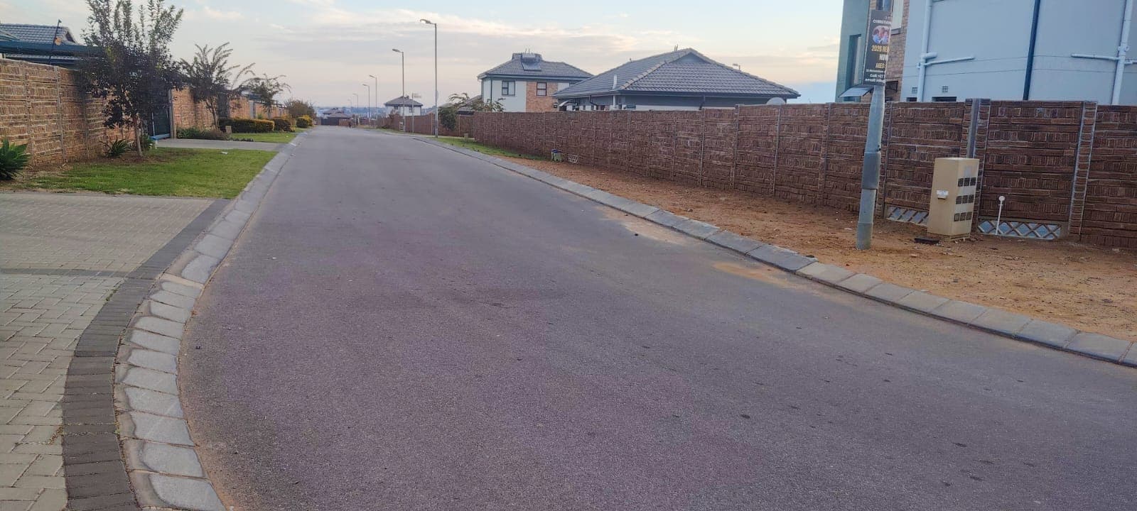 4 Bedroom House For Sale in Mindalore, Krugersdorp — image 30