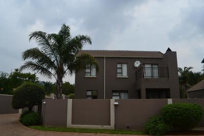 House For Sale in Amorosa, Roodepoort